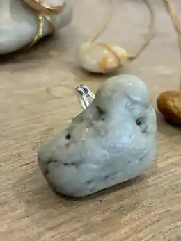 Moonwash Ring gray-white beach stone on silver-tone adjustable band